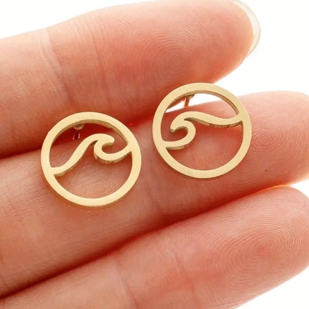 Gold Stainless Steel Wave Round Stud Earrings